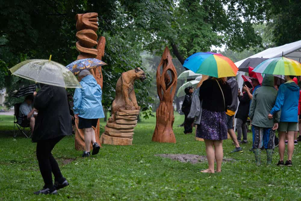 Harry Whitehorse Wood Sculpture Fest Closing Ceremony18