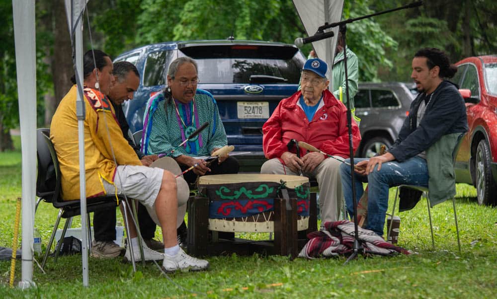 Harry Whitehorse Wood Sculpture Fest Closing Ceremony56