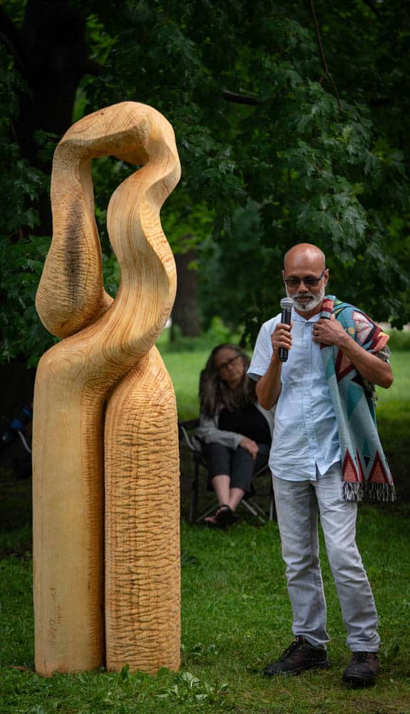 Harry Whitehorse Wood Sculpture Fest Closing Ceremony61