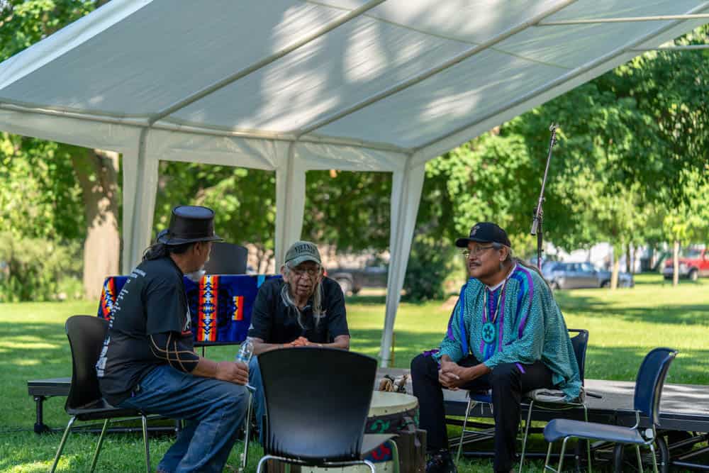 Harry Whitehorse Wood Sculpture Festi Opening Ceremony02