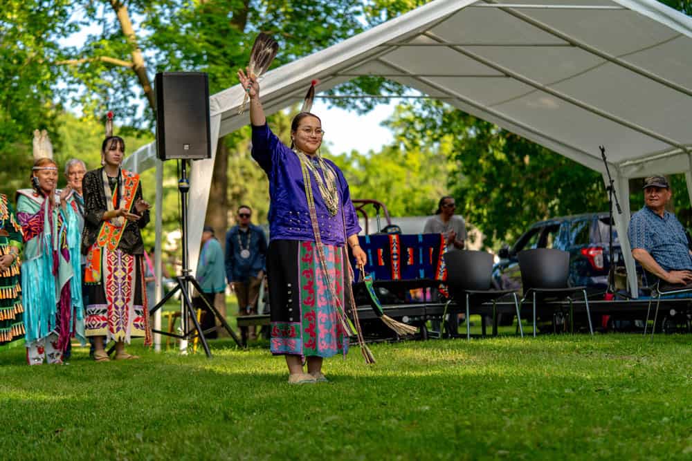 Harry Whitehorse Wood Sculpture Festi Opening Ceremony43